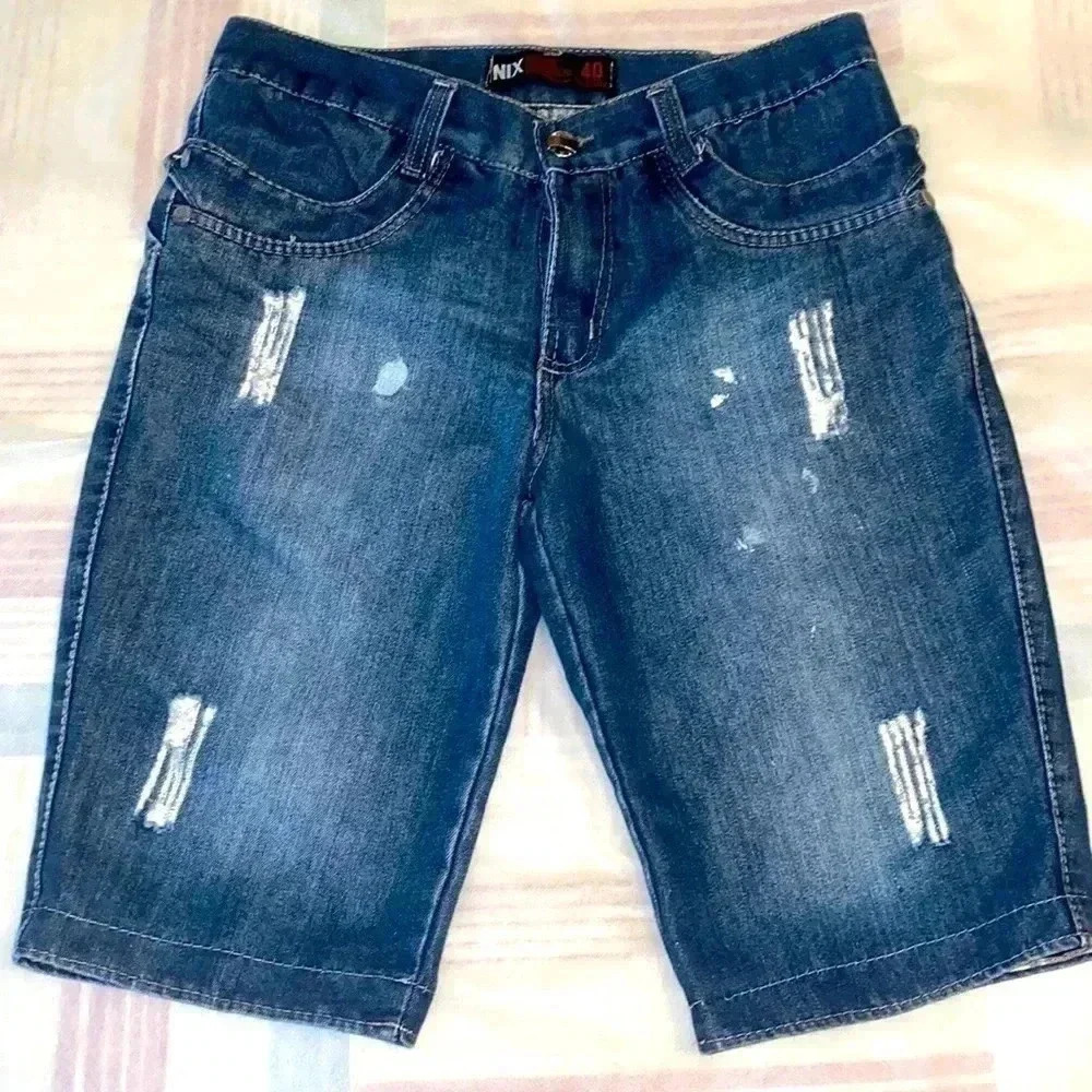 ✌️Vintage Style Fancy white Rips & Stains ladies cotton denim shorts 🩳👌
